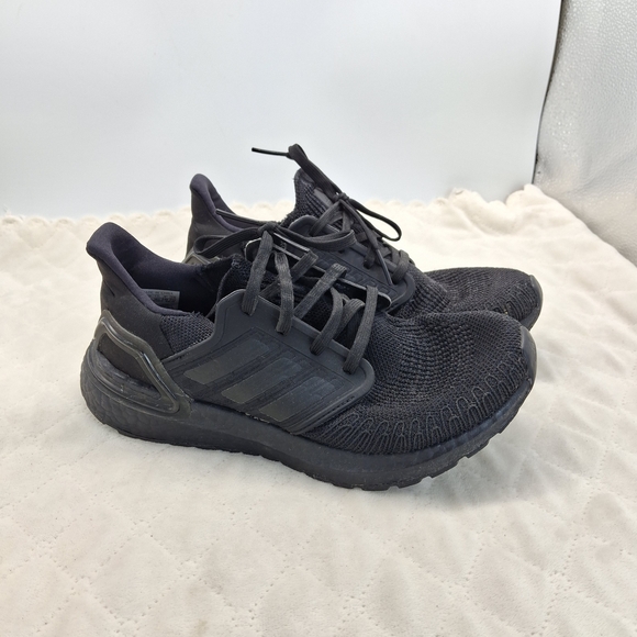 Women's Adidas Ultraboost 20 Running Shoes. Size: 7 - Picture 2 of 15
